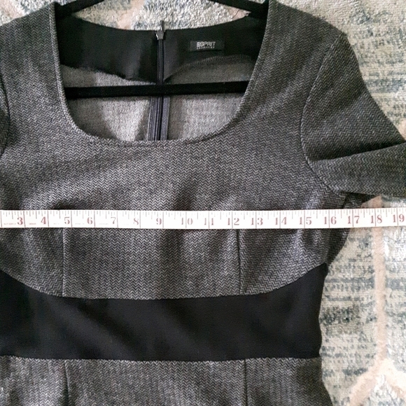 ESPRIT Herringbone Soft Knit Form Fitting Stretch Fit Dress Sz Med Mini/Midi - Picture 6 of 13
